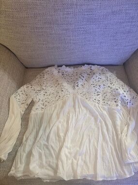 Women’s Top
